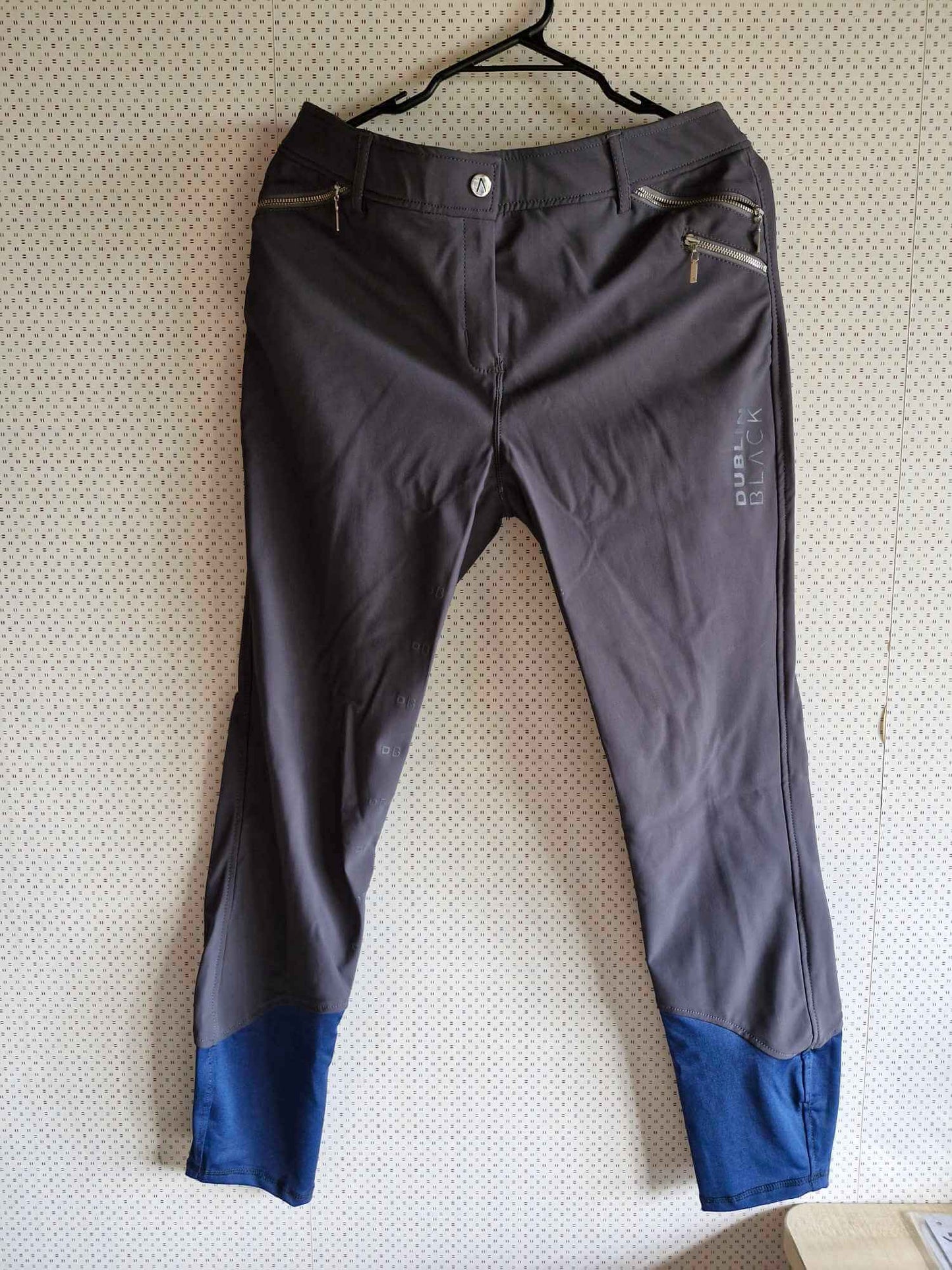 Dublin Breeches